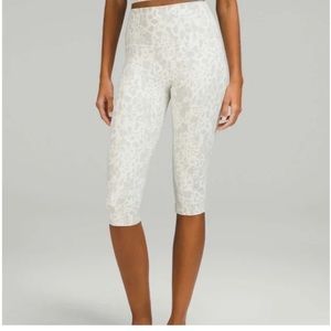 Lululemon Align high-rise crop